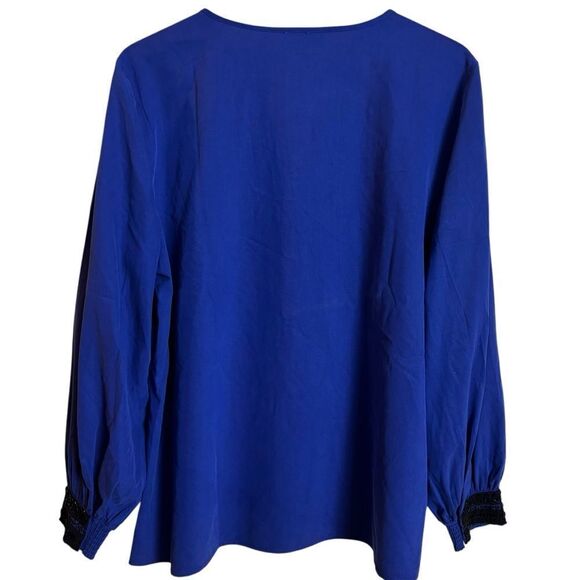 Chico's Embellished Colorblock Top in Seafaring Blue & Black Size Large (16) - Picture 4 of 13